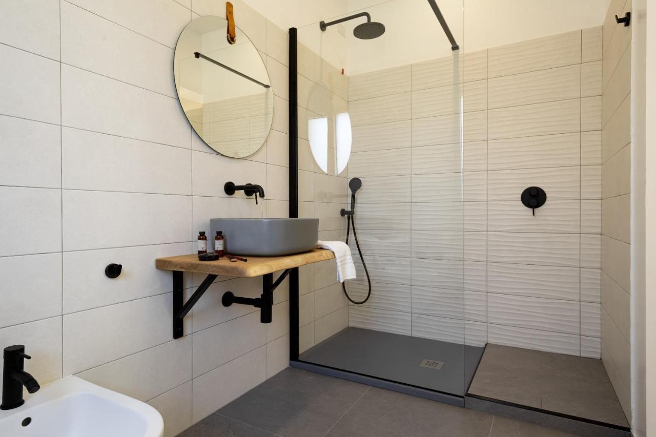 אולביה La Via Rooms And Terrace מראה חיצוני תמונה